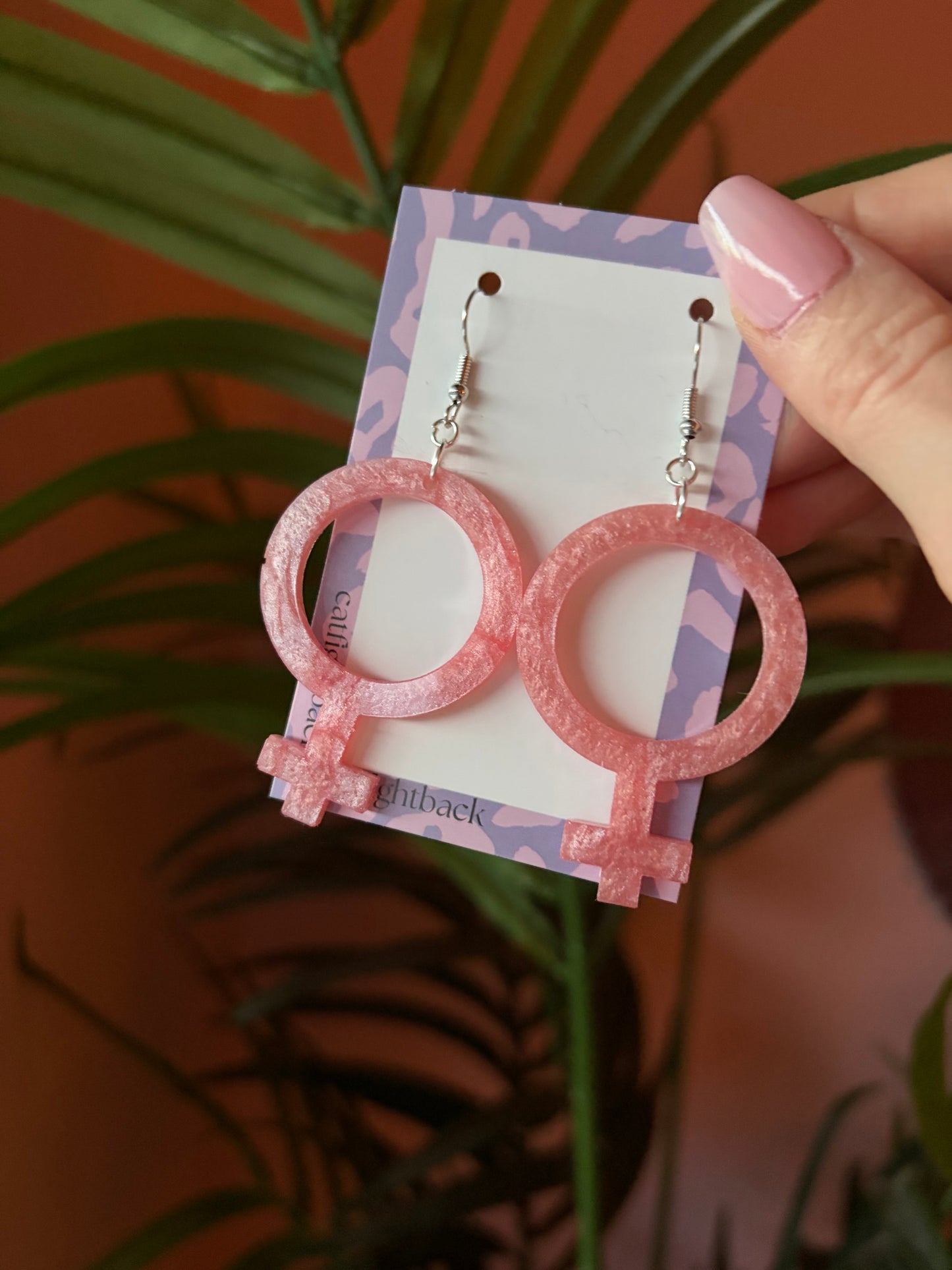 Rosa Kvinnotecken