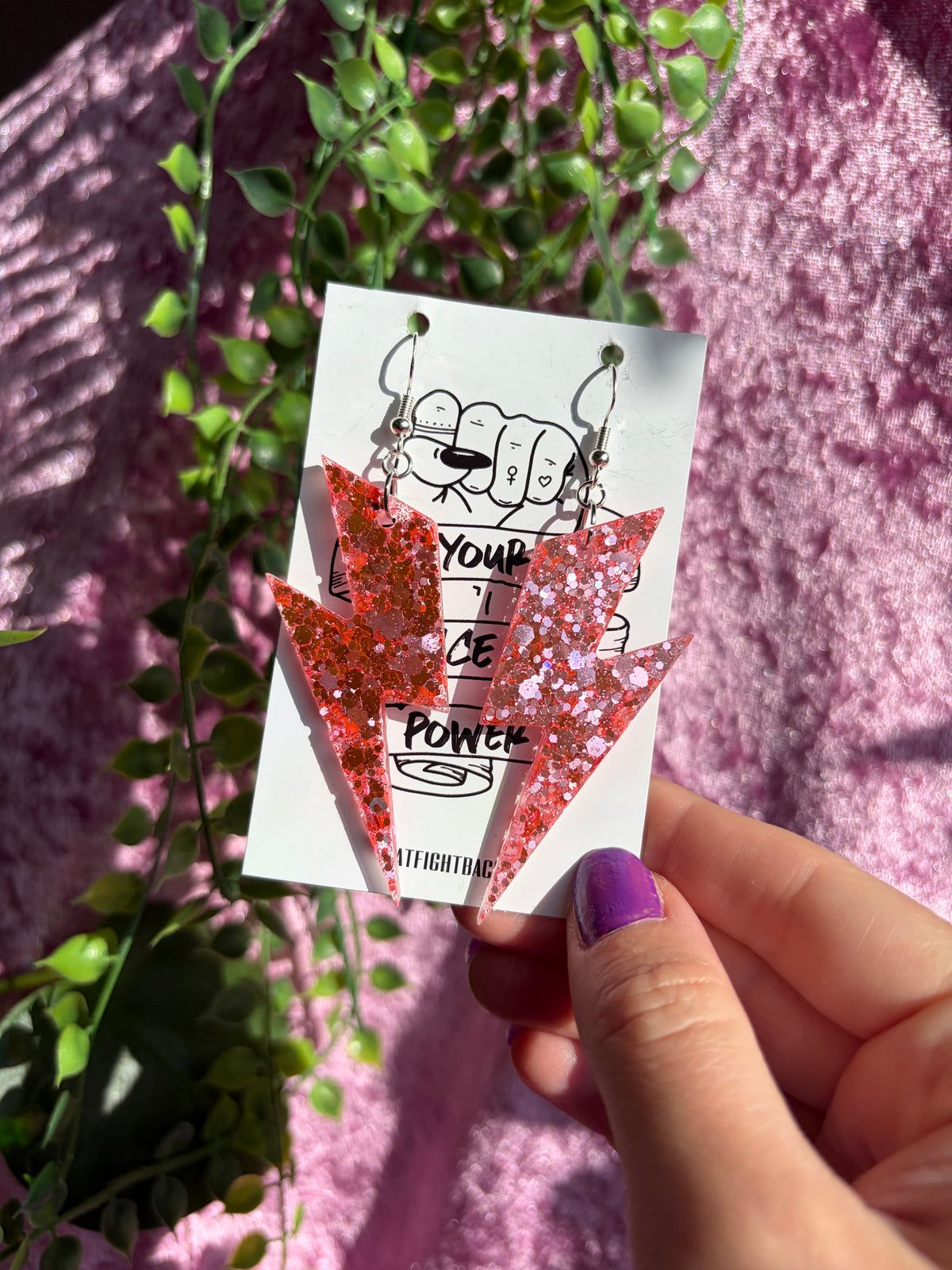 Glittriga Rosa Blixtar