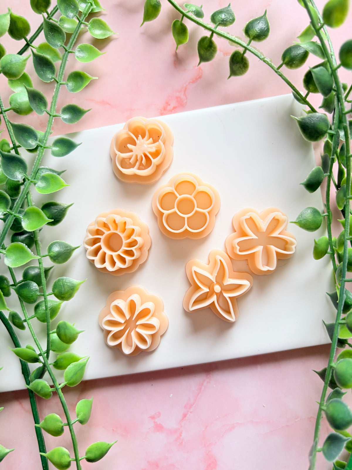 Utstickare - Blommor - Set