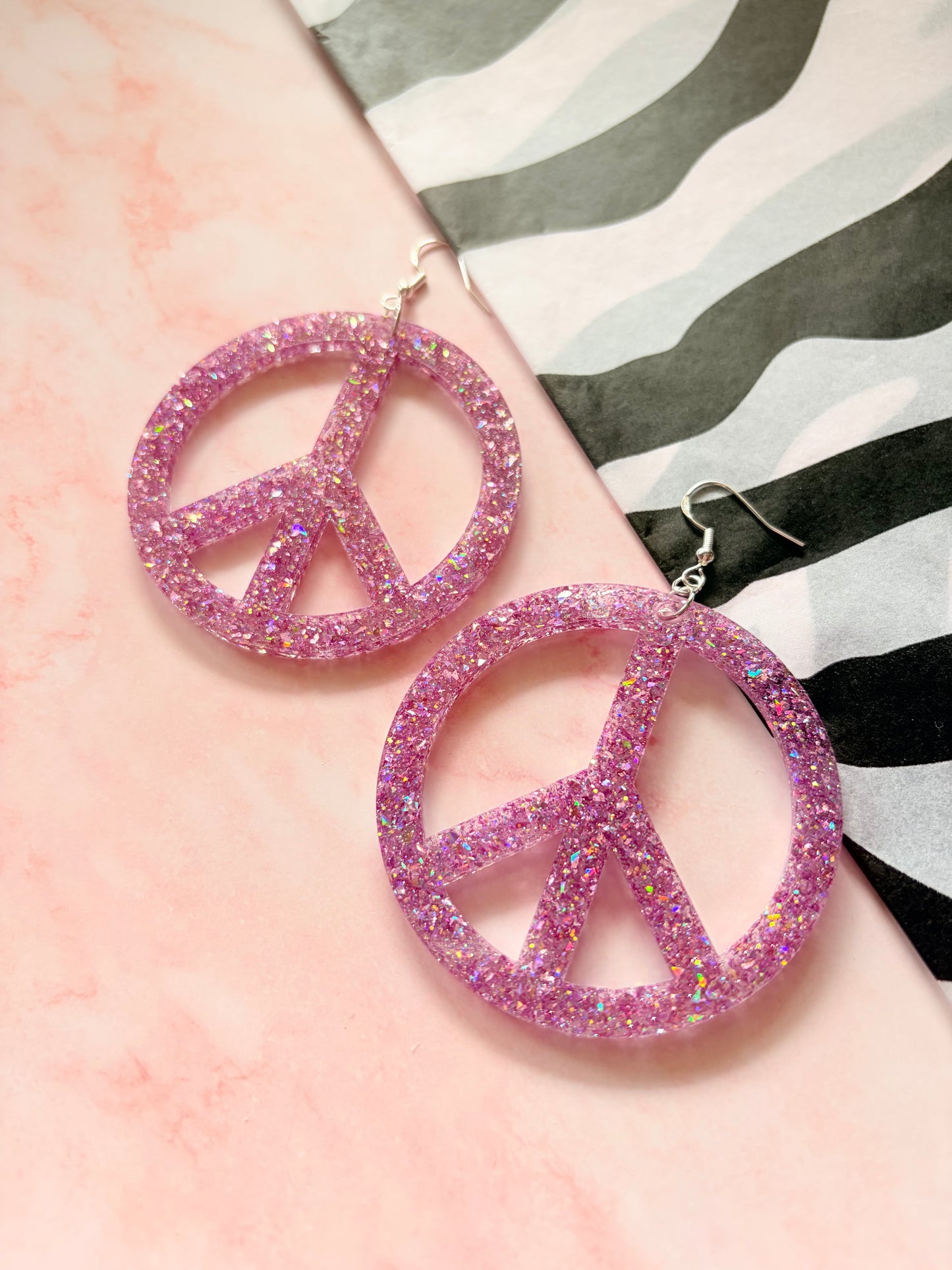 Lila Peacetecken