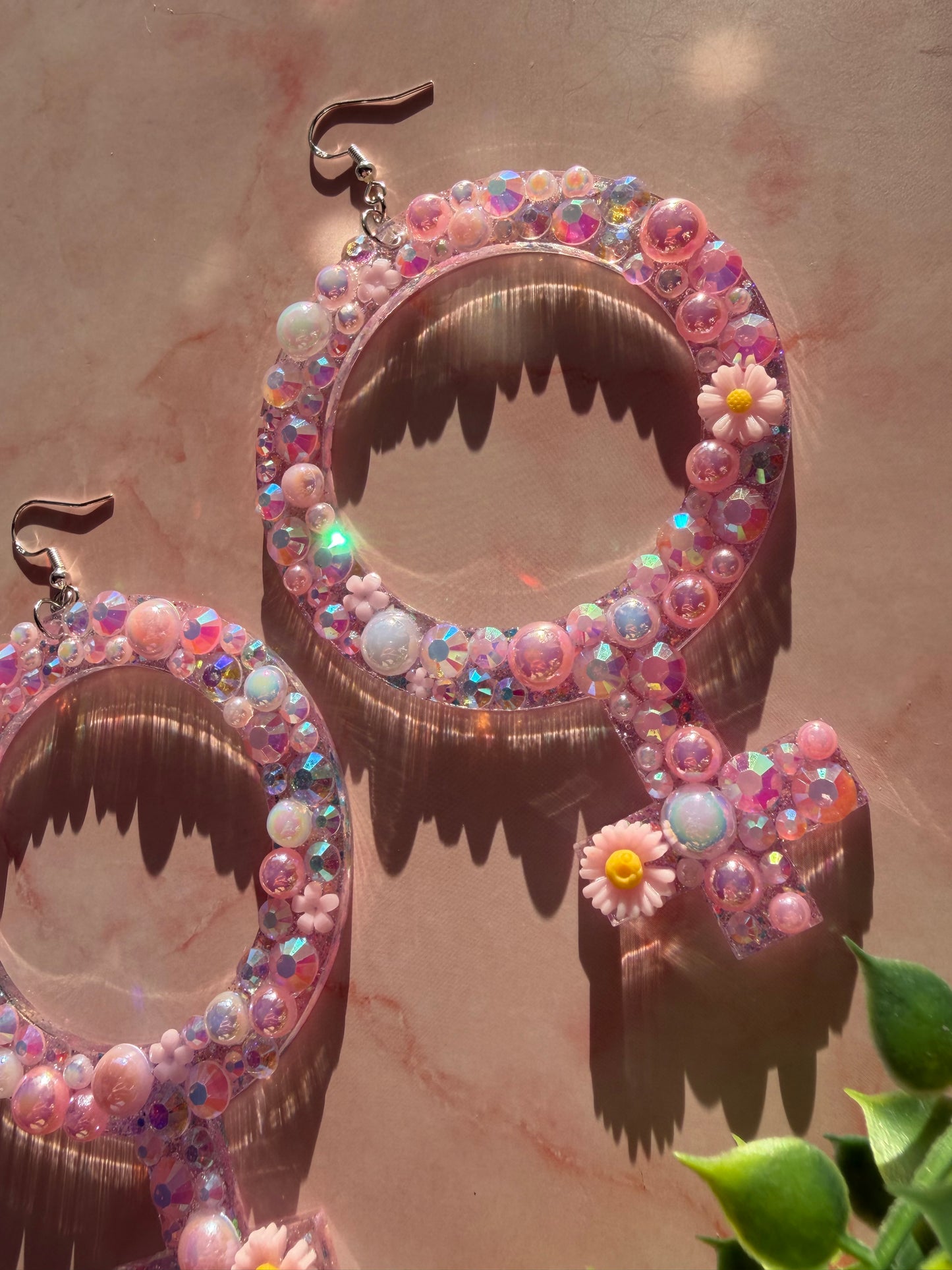 Glittriga Rosa Kvinnotecken med Rhinestones