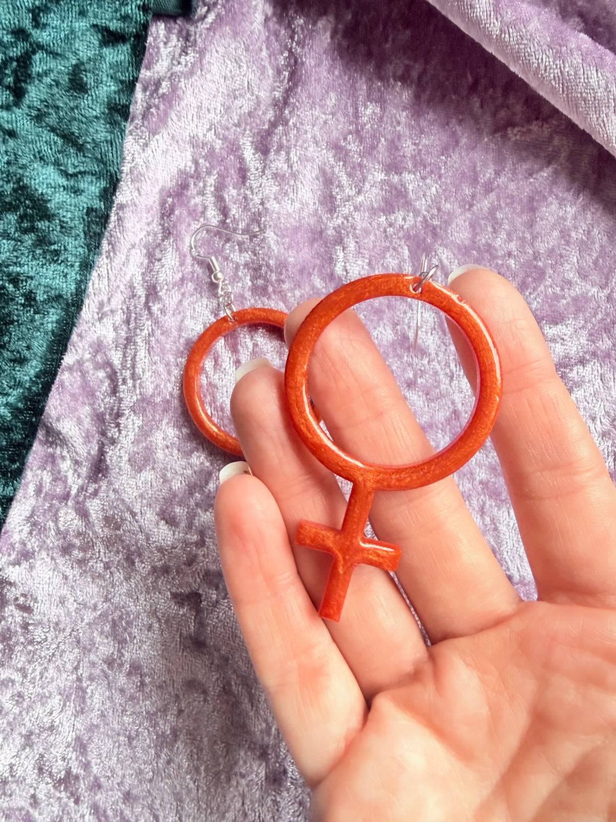 Orange Kvinnotecken