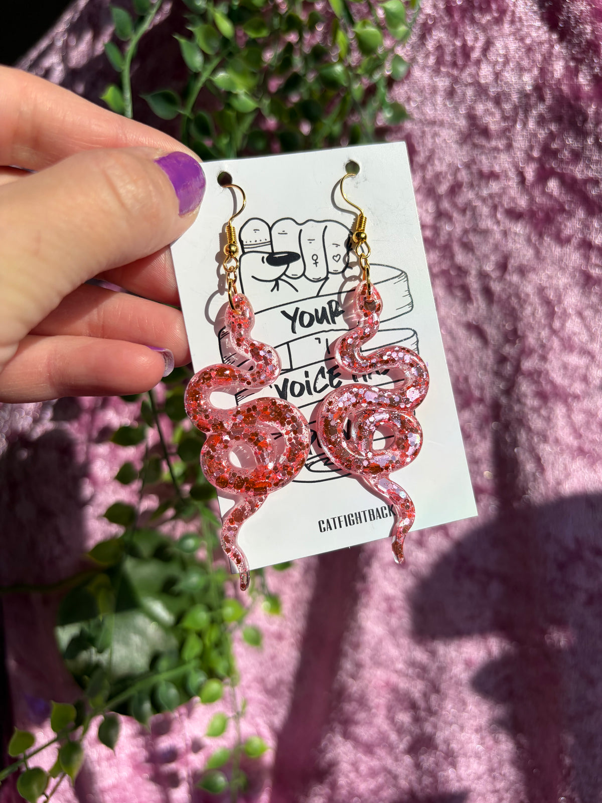 Glittriga Rosa Ormar
