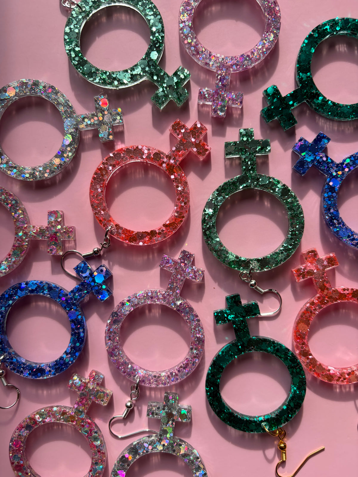 Glittriga Rosa Kvinnotecken