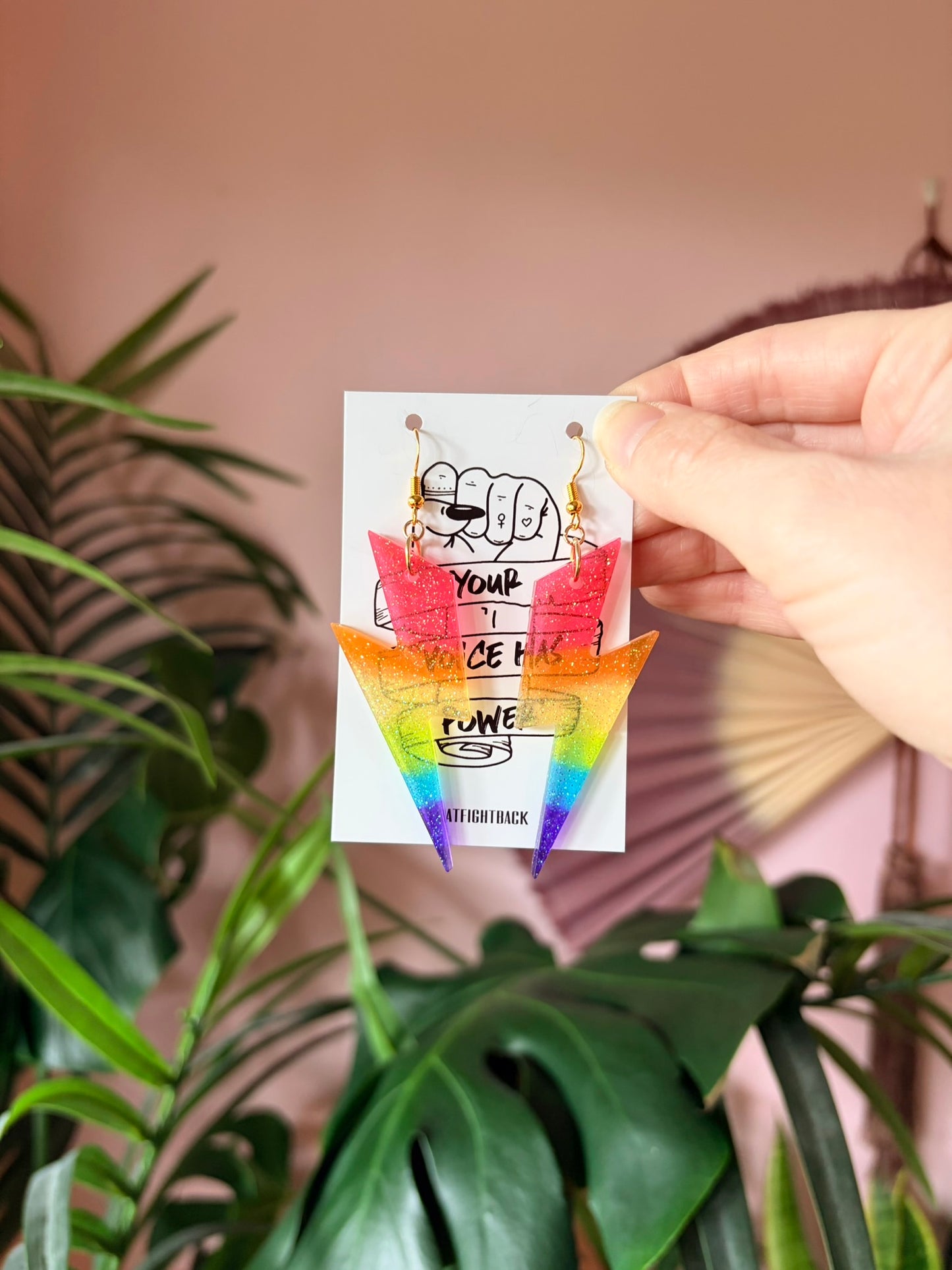 Örhängen - Blixtar med Prideflaggan